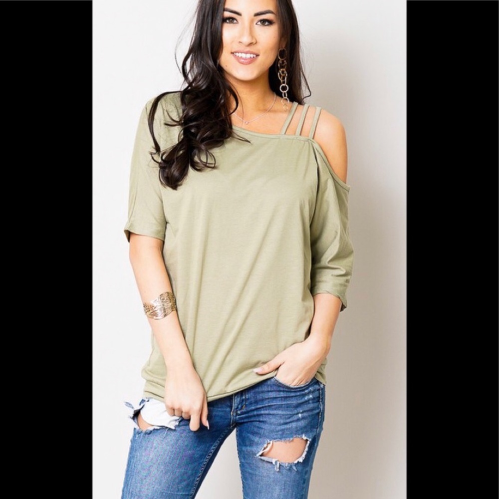 Olive cold shoulder
